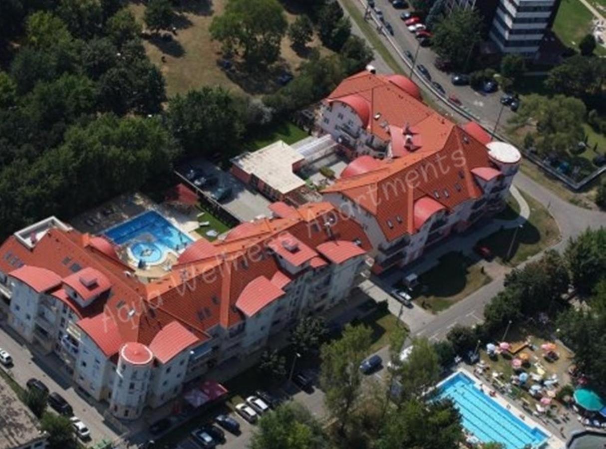 Aqua Wellness Apartments Hajdúszoboszló Buitenkant foto