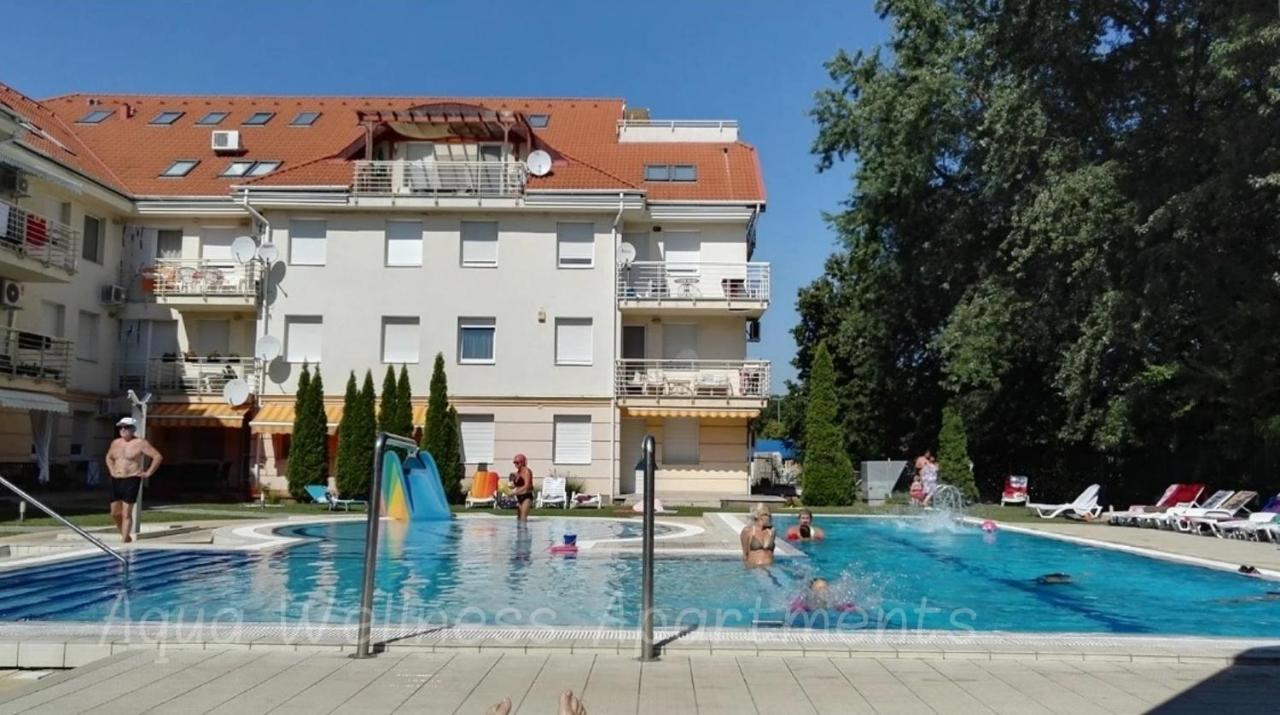 Aqua Wellness Apartments Hajdúszoboszló Buitenkant foto